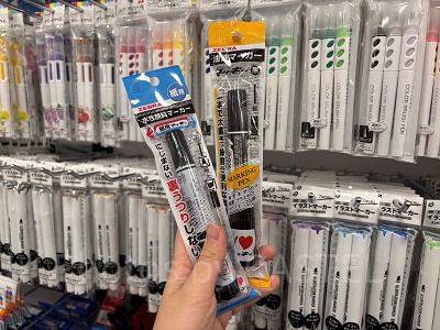 サインで使用するペン