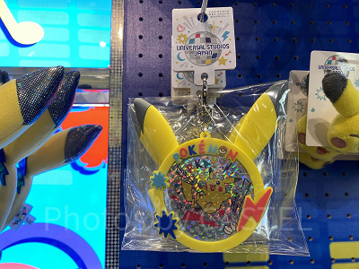 ピカチュウの缶バッジ＆ホルダーセット