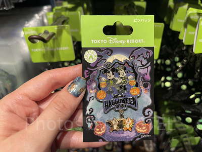 ディズニー　ハロウィングッズ 𝟮𝟬𝟮𝟱🎃𝗗𝗶𝘀𝗻𝗲𝘆𝗛𝗮𝗹𝗹𝗼𝘄𝗲𝗲𝗻👻💜 ／ ディズニー