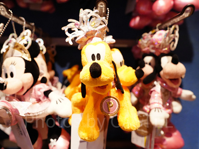 プルートぬいぐるみバッジ（ビリーヴグッズ）