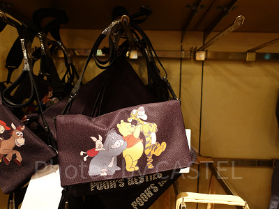 POOH 'S BESTIESショルダーバッグ