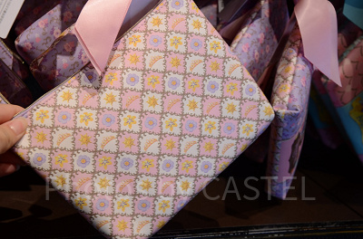 ポーチ（裏面）