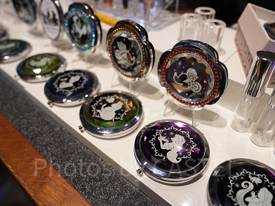 自分だけのオリジナルグッズを購入する