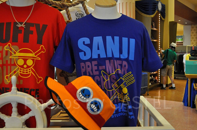 ONE PIECE USJコラボ　2021 サンジ　そばセット USJワンピースグッズ2021】ルフィ、ゾロ、サンジのTシャツ