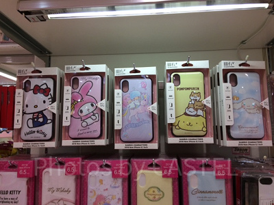 サンリオキャラクターズ iPhoneXR対応IIIIfitケース