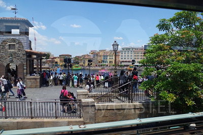 メディテレーニアンハーバーでのショーが見える