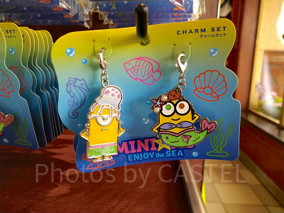 MINIONS ENJOY the SEAのチャーム2個セット