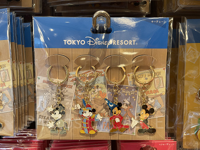 キーチェーン4個セット(ミッキーグッズ)