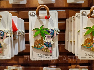 上海ディズニーカリブの海賊グッズ：海賊エンジェルのピンバッジ