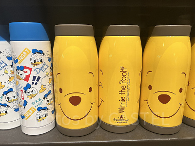 上海ディズニーくまのプーさんグッズ：ドリンクボトル