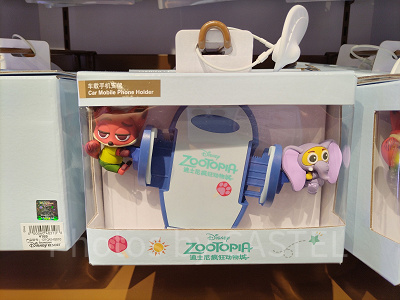 上海ディズニーズートピアグッズ：車用携帯ホルダー