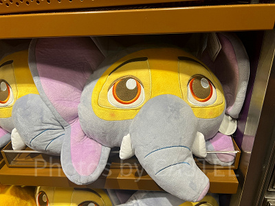 上海ディズニーズートピアグッズ：詐欺師フィニックのクッション