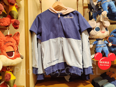 上海ディズニーズートピアグッズ：ジュディ風パーカー