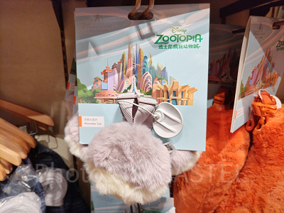 上海ディズニーズートピアグッズ：ジュディのしっぽアクセ