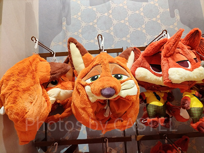 上海ディズニーズートピアグッズ：ニックのファンキャップ