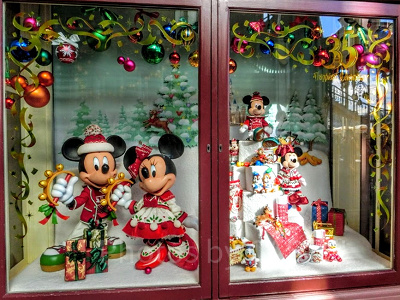 ディズニーのクリスマスツリー】ランド＆シー＆ホテルのツリーの場所