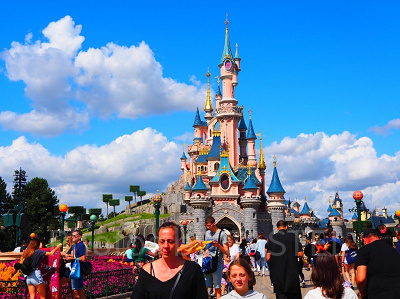 眠れる森の美女城