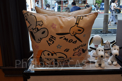 スヌーピーグッズ「LOVEable VINTAGE snoopy」／クッション