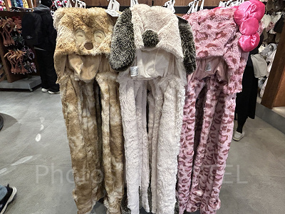 スヌーピーマフラーハット