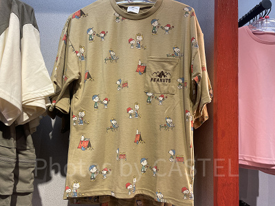 スヌーピーのTシャツ