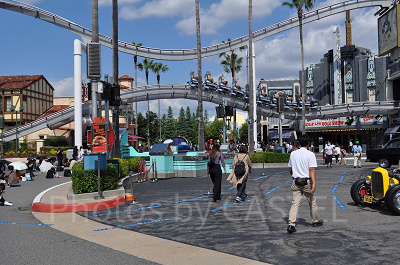 メルズ前のステージ