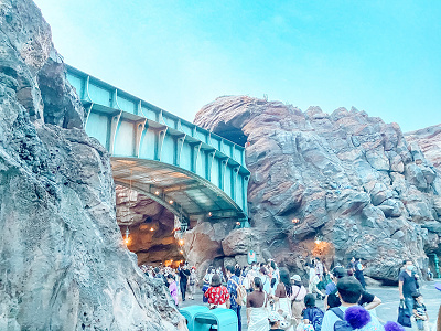 ソアリンのスタンバイ列の様子