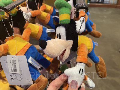 2026】ディズニーのグーフィーグッズ7選！ぬいぐるみ・ピンバッジ
