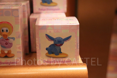 スティッチのフィギュアリン