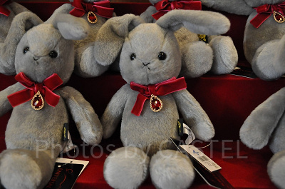 たれ耳うさぎのぬいぐるみ