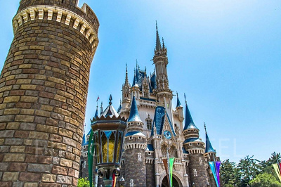 夏のディズニーの持ち物リスト