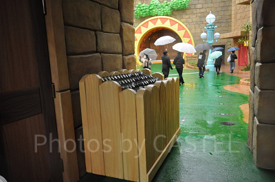 スーパーニンテンドーワールドの傘置き場