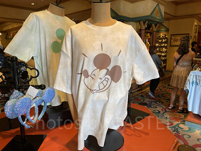最新】2025春！ディズニーTシャツまとめ！新作Tシャツから人気の