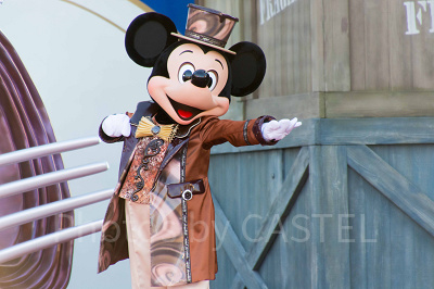 テーブル・イズ・ウェイティング（TDS・現在は終演しています）