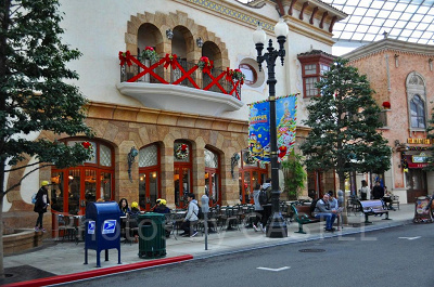 ビバリーヒルズブランジェリーのテラス席/USJ