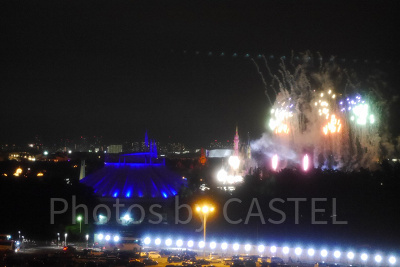 展望レストラン「サンセット」から見る夜景。キャッスルプロダクションが綺麗です。