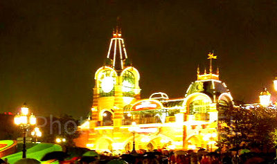 この日の閉園は20時。はやすぎだよー！