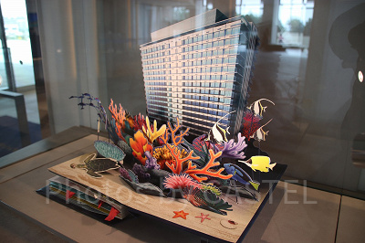 海がテーマの東京ベイ東急ホテル(ホテルのコンセプトを仕掛け絵本にした原本を展示)
