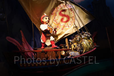 一度に乗れる人数が多く、回転が良い