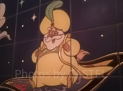 キューラインには「アラジン」のキャラクターが描かれた壁画も！