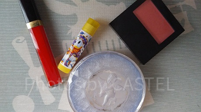 前髪とメイクを徹底ガード!?