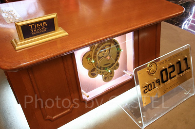 タイムトラベル・コンシェルジュのデスク