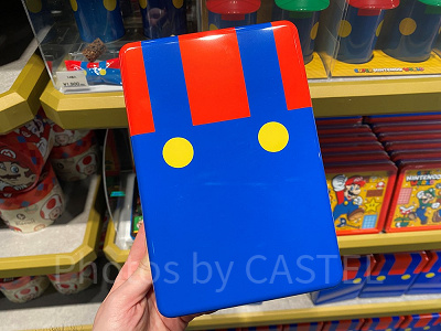 コスチュームカンクッキーの缶