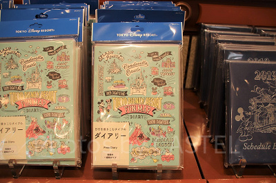 2019】ディズニーのカレンダー&スケジュール帳！壁かけ・卓上