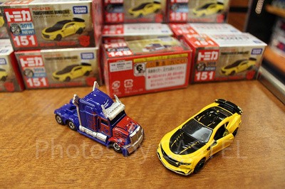 トミカ(オプティマスプライム&バンブルビー)