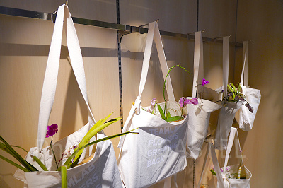 ランが入ったトートバック