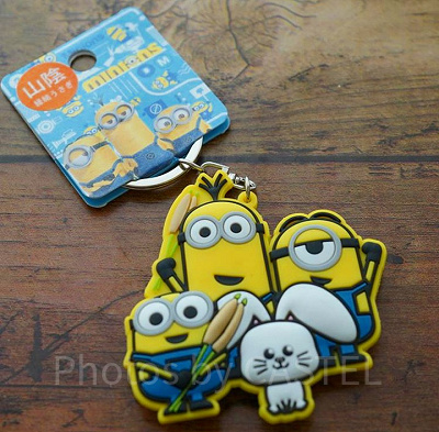 ご当地ミニオングッズ！地域限定のラバーキーホルダー（ストラップ）が