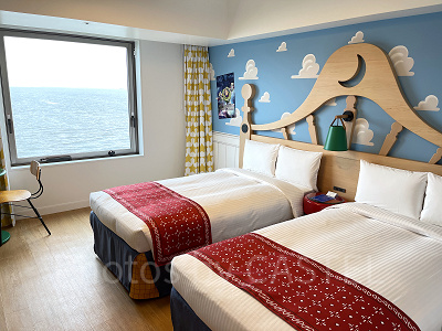 トイストーリーホテルの客室（スタンダードルーム・ベイビュー）