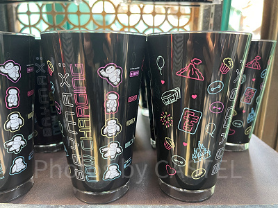 タンブラー(ベイマックスのネオングッズ)