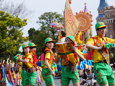 ディズニーパレード FindMagic - HARMONY IN COLORS | Tokyo DisneyLand | ディズニー