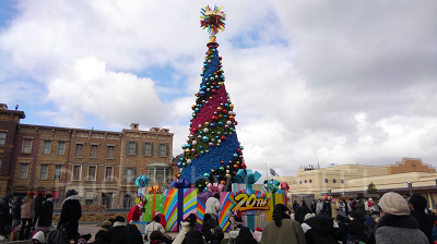 ユニバのクリスマスツリー（20周年）